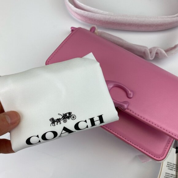 Coach CR521 Mono Bandit Leather Crossbody in Vivid Pink - Picture 4 of 12